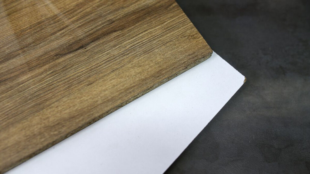 Dry-fitting laminate sheet over rounded countertop edge