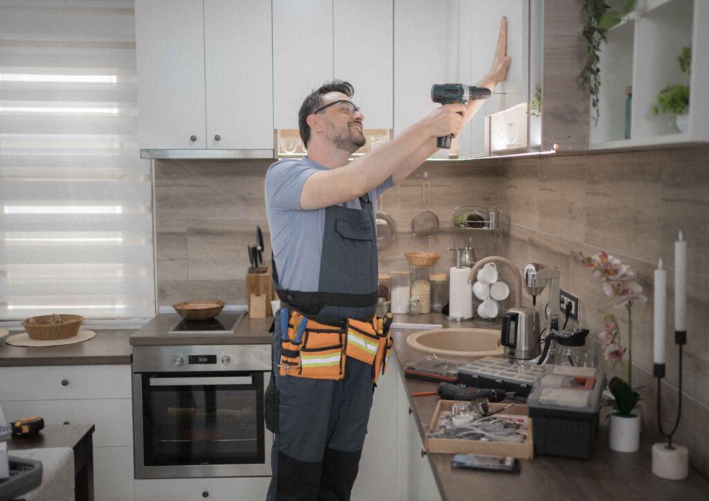 Installing new kitchen cabinets with high level of accuracy