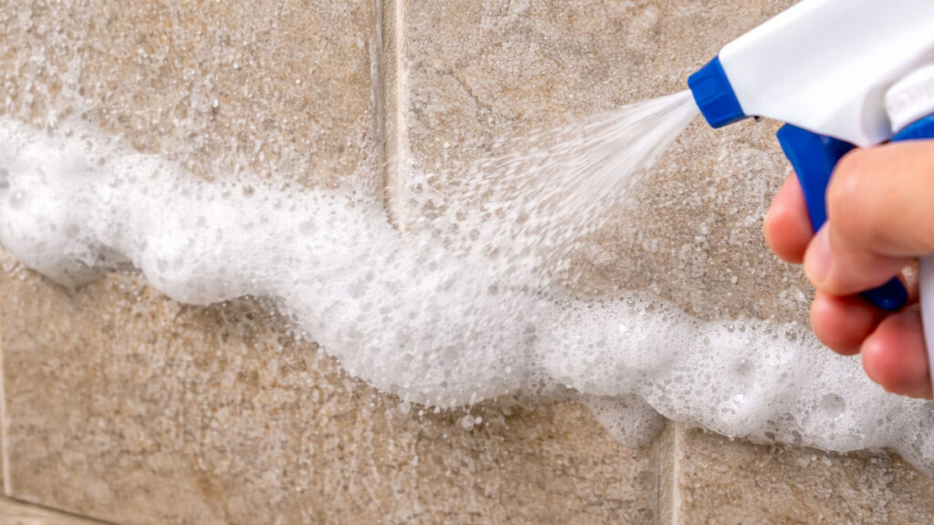 baking soda and vinegar reaction removing soap scum from shower tile